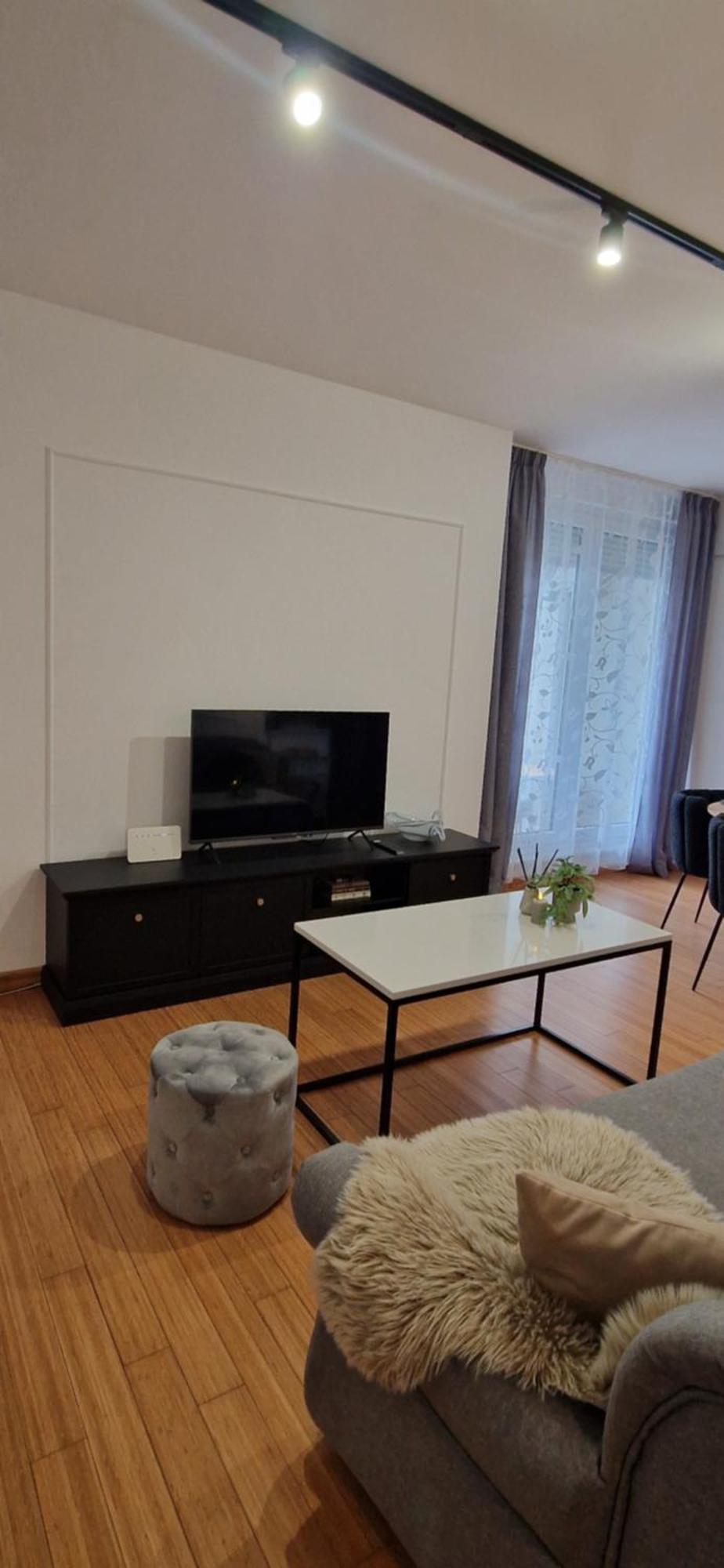 Apartment Rose Сесвете Екстериор снимка